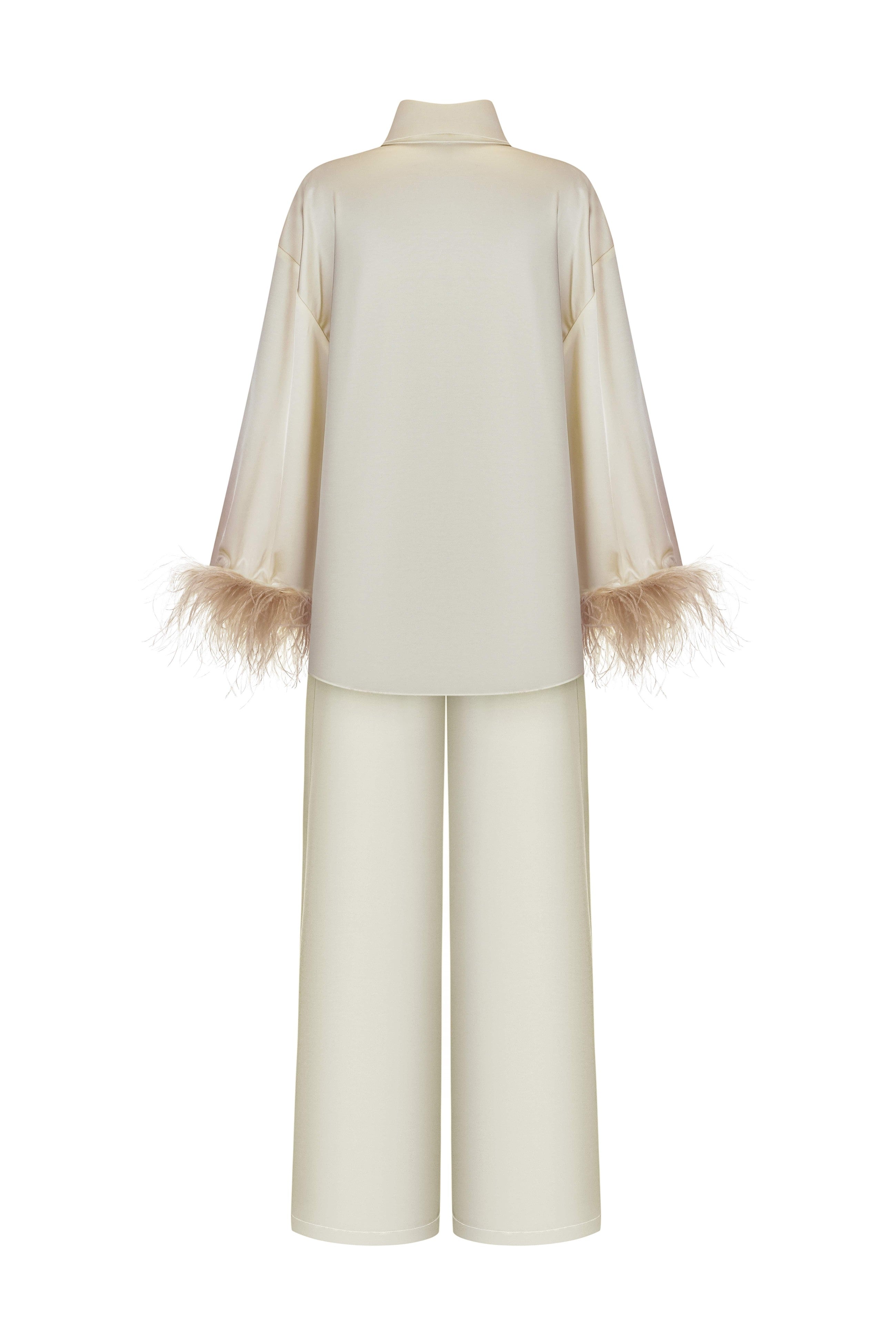 Костюм з гладкої віскози в бежевому